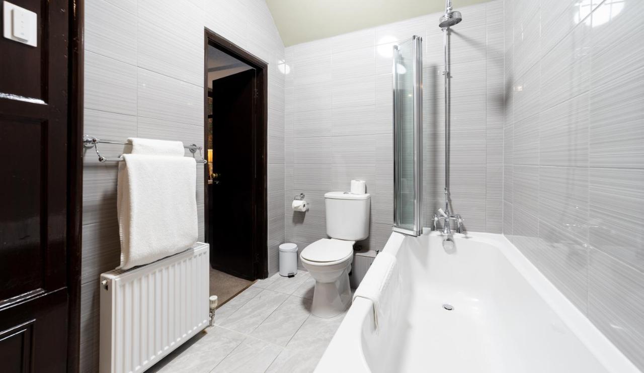 앰블사이드 Badger Bar B&B 외부 사진